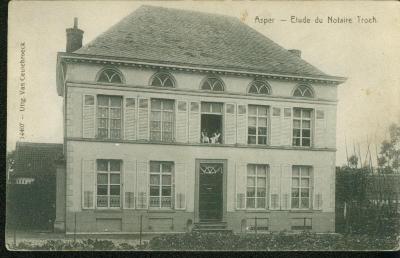 Villa Troch, later gemeentehuis van Asper