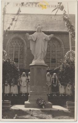 Het Heilig Hartbeeld van Vinkt in 1930