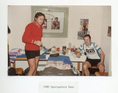 José De Noyette en Willy Walgraeve in de massagekamer van 't Kuipke