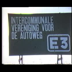 De aanleg van de E3 in de Kruisemse wijk de Marolle (filmfragment)