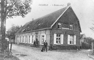 Boldershof, Deurle