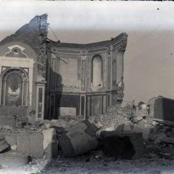 De afbraak van het koor van de oude Eekse kerk