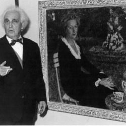 Leon De Smet poseert voor een portret van zijn vrouw Claire