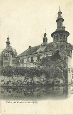 Het kasteel van Welden in zijaanzicht