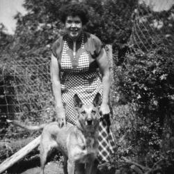 Germaine en trouwe herderhond